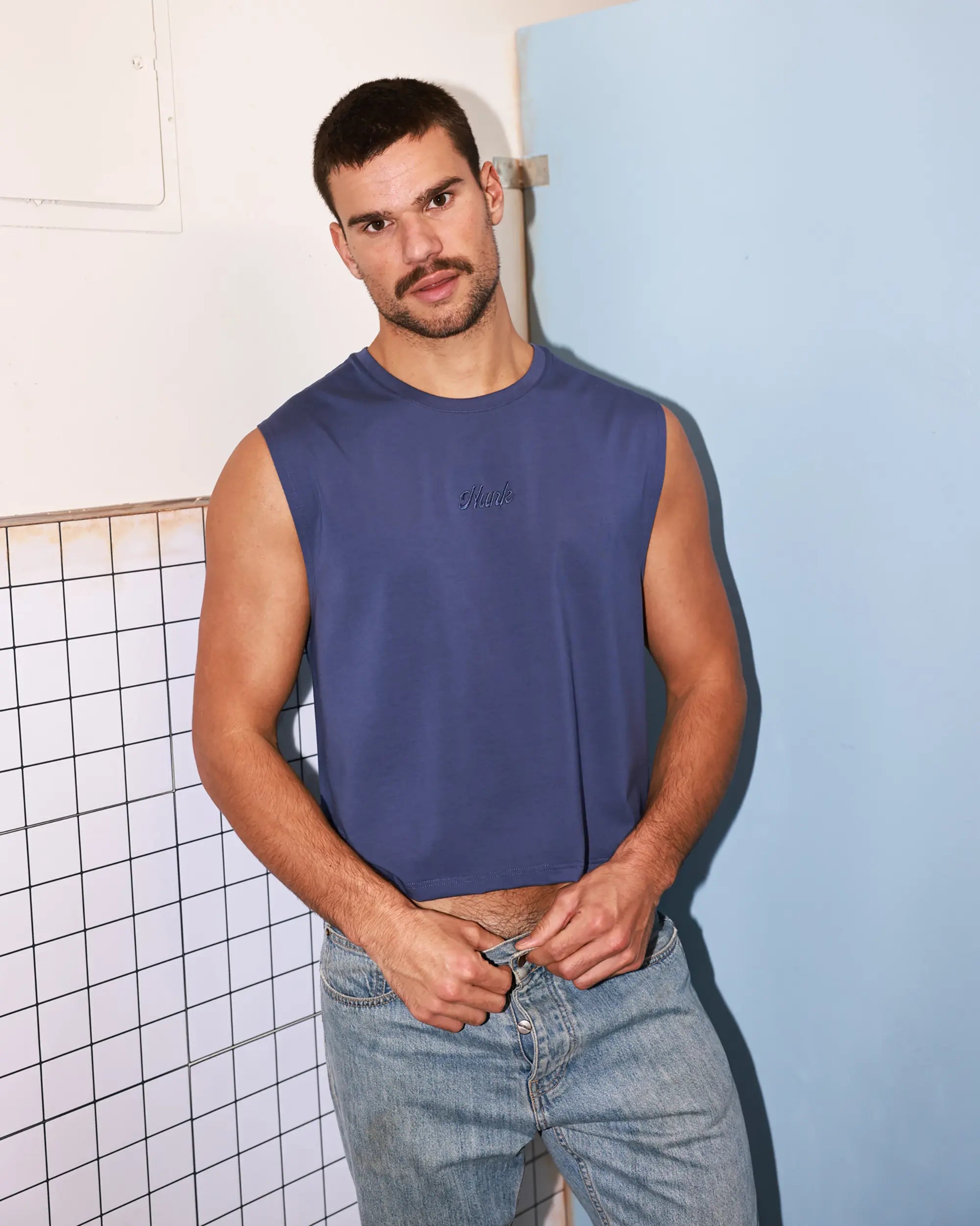 Camiseta Tank Nocturne Cropped