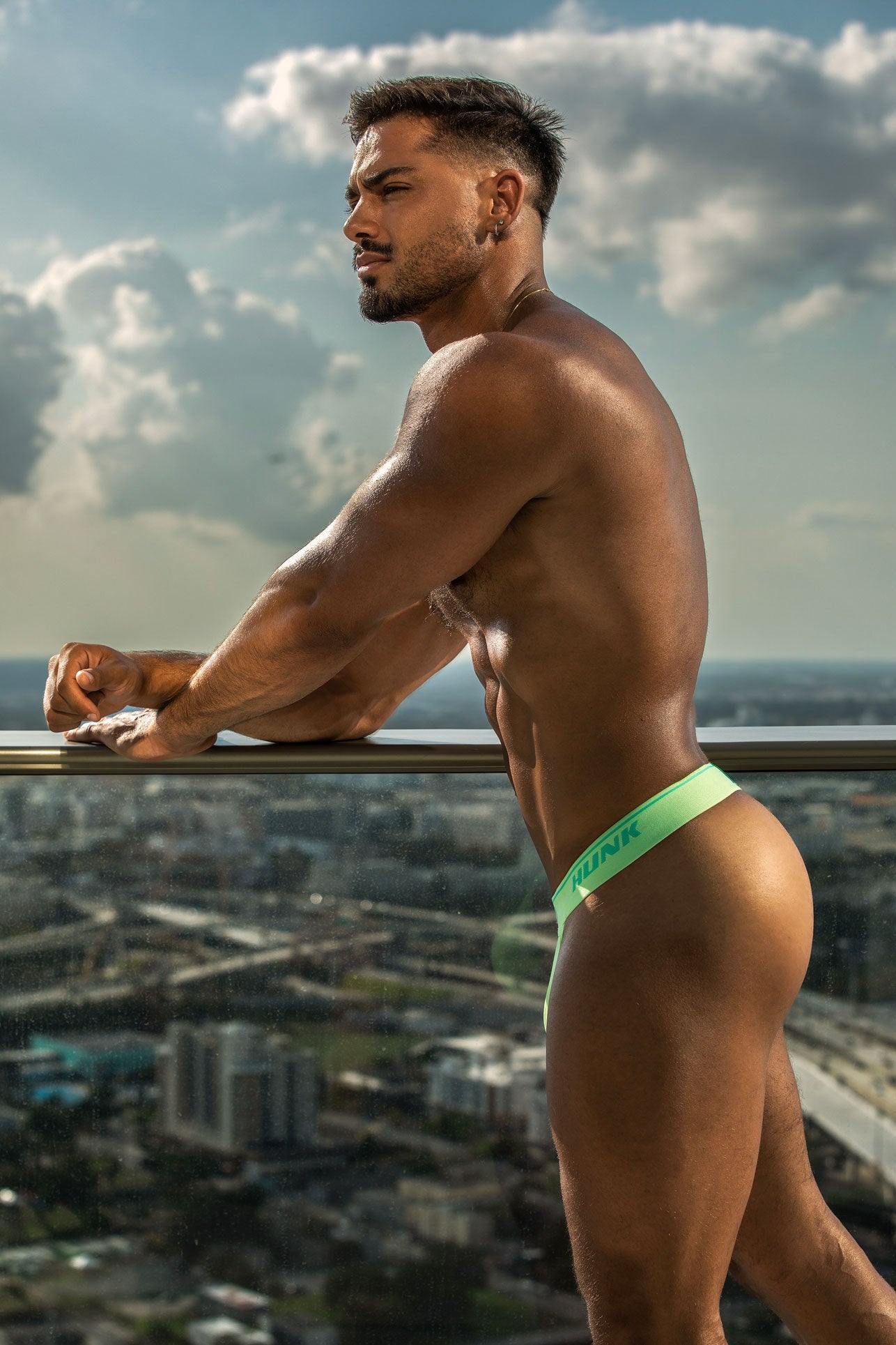 HUNK-Tanga-Paradis-Underwear